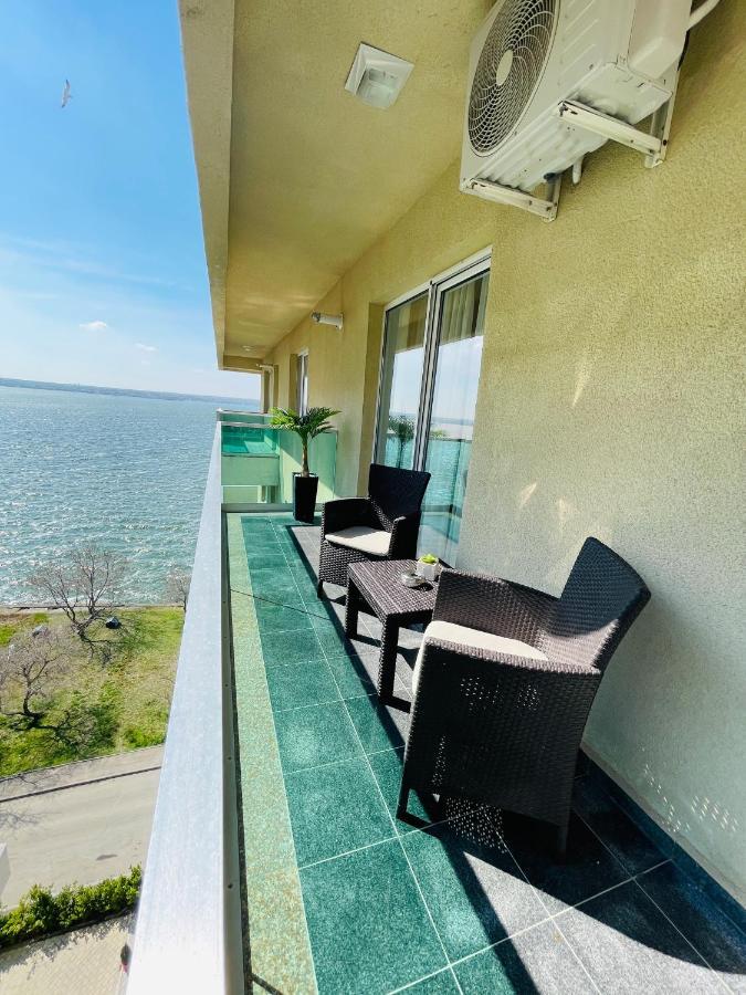 Mamaia Moonlight Apartment Exterior photo